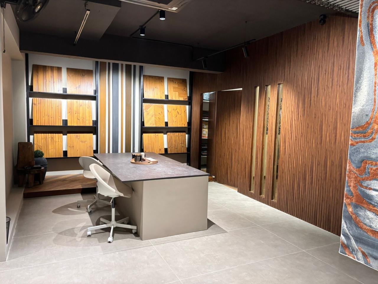 Commercial Showrooms project image 9