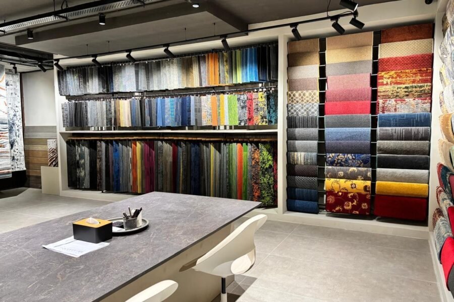 Showroom Interior Design Guide: Layout, Lighting and Branding